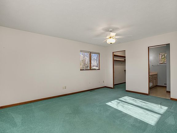 5th image of 23230 S Shore Dr