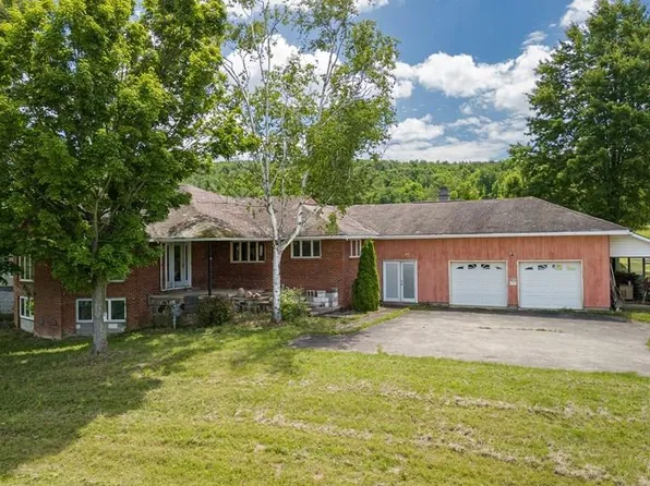 200 Hammond Hill Ln, Elkland, PA 16920