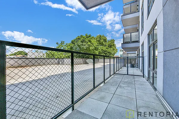 Rented by Rentopia | media 21