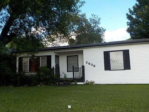 1st image of 2606 25th St N