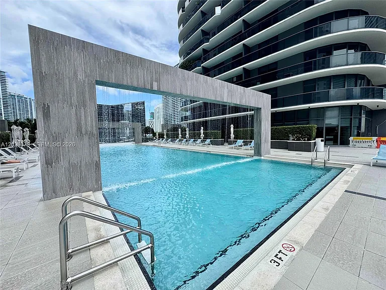 55 SW 9th St #3201 — Photo 39