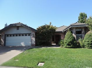 19319 Del Rio Dr, Woodbridge, CA 95258