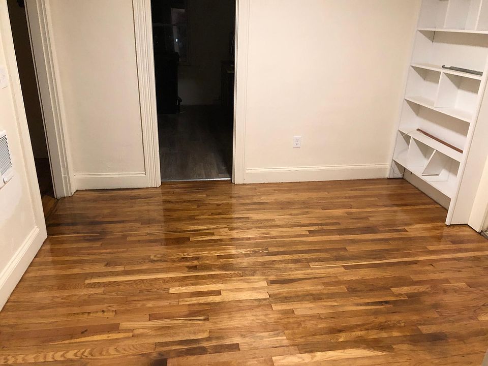2nd image of 6 King St APT 1