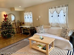 305 S Aspen St APT 2B, Aspen, CO 81611