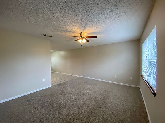 5th image of 40429 W Hernandez Ave #1-4