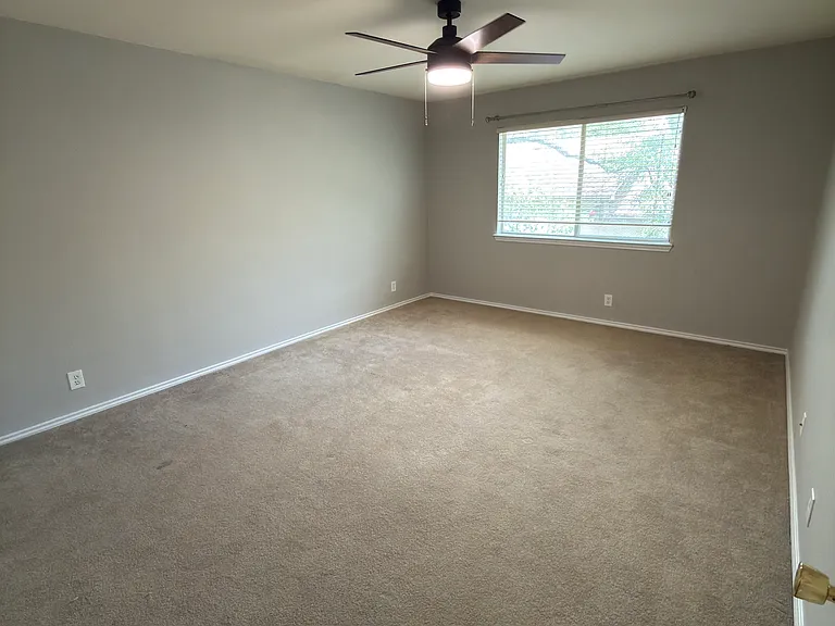 6106 Vance Jackson Rd #57 — Photo 15