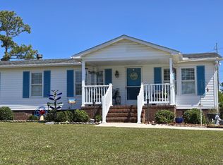 102 Ocean Spray Dr, Cedar Pt, NC 28584