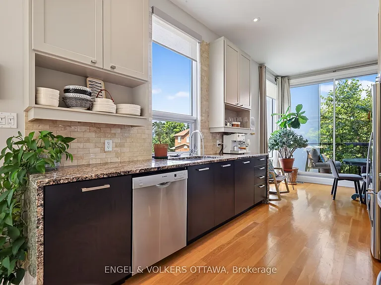 144 Evelyn Ave — Photo 18