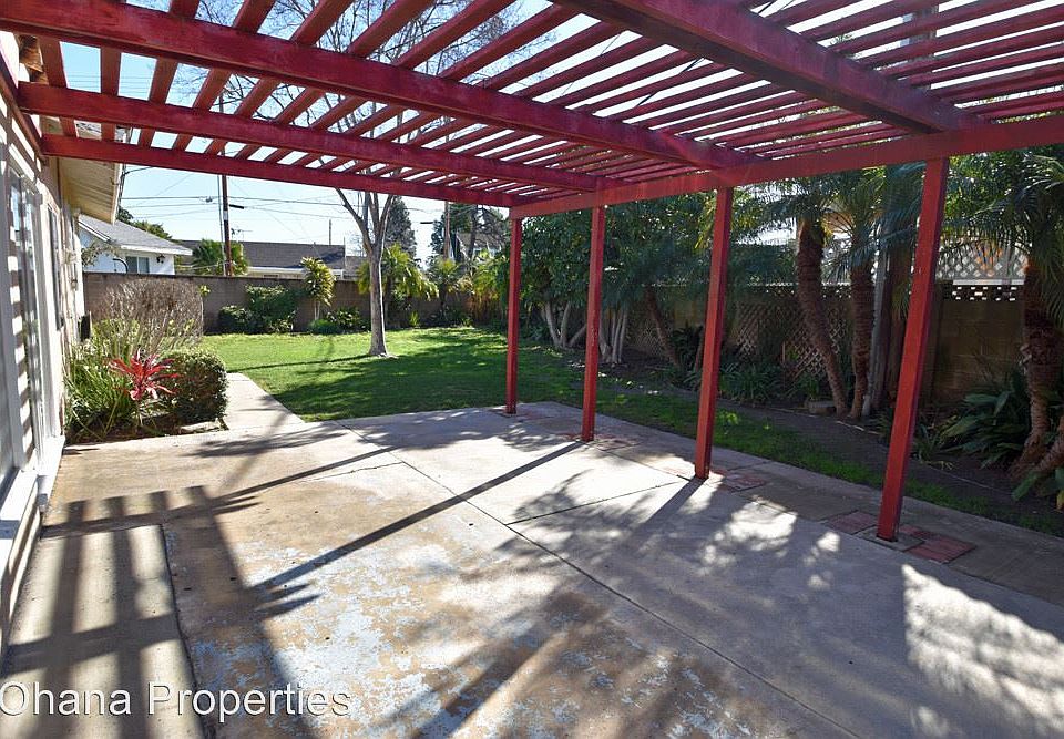1st image of 2444 E Normandy Dr