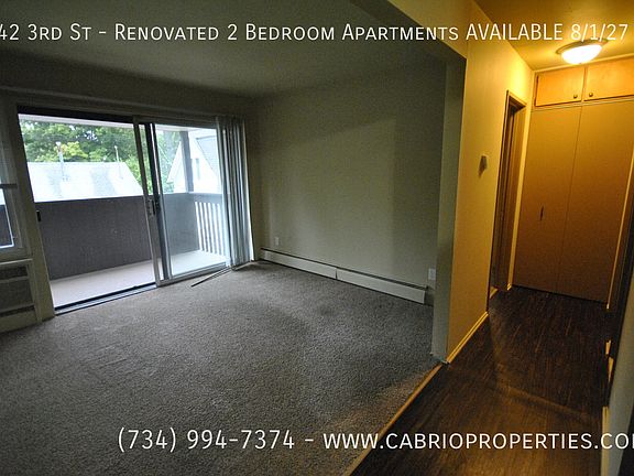 4th image of 442 3rd St
