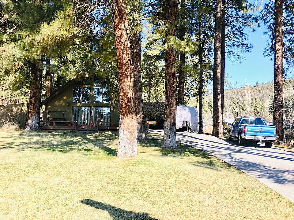 Chalet-style on a 2 1/4 acre