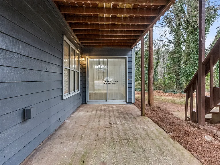 4031 Hawthorne Cir SE #2 — Photo 11