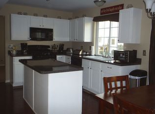 3364 Wilkes Dr, Naperville, IL 60564