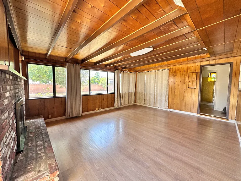 304 N Kendor Dr — Photo 18