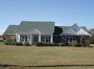 573 Salem Rd, Picayune, MS 39466