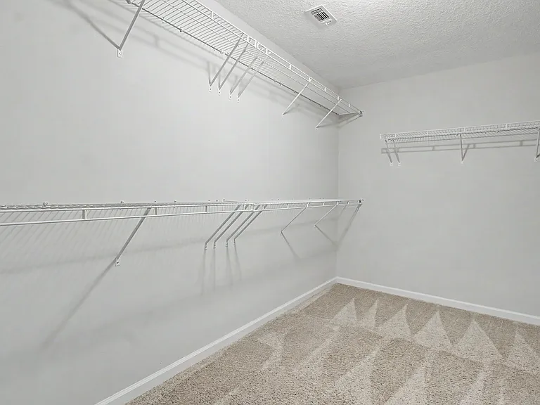 16 Cassels Ct — Photo 30
