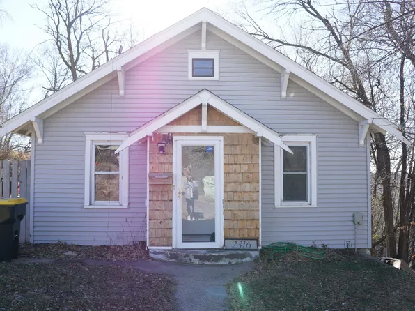 2316 W 14th St, Sioux City, IA 51103