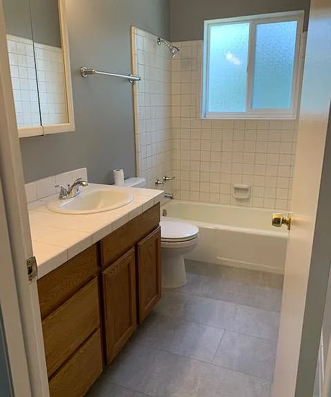 4924 S Holladay Blvd — Photo 10