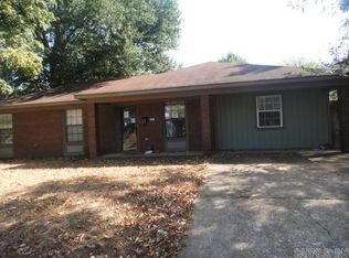 1190 Elsie St, Batesville, AR 72501
