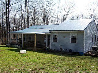 1st image of 726 Gardys Ln