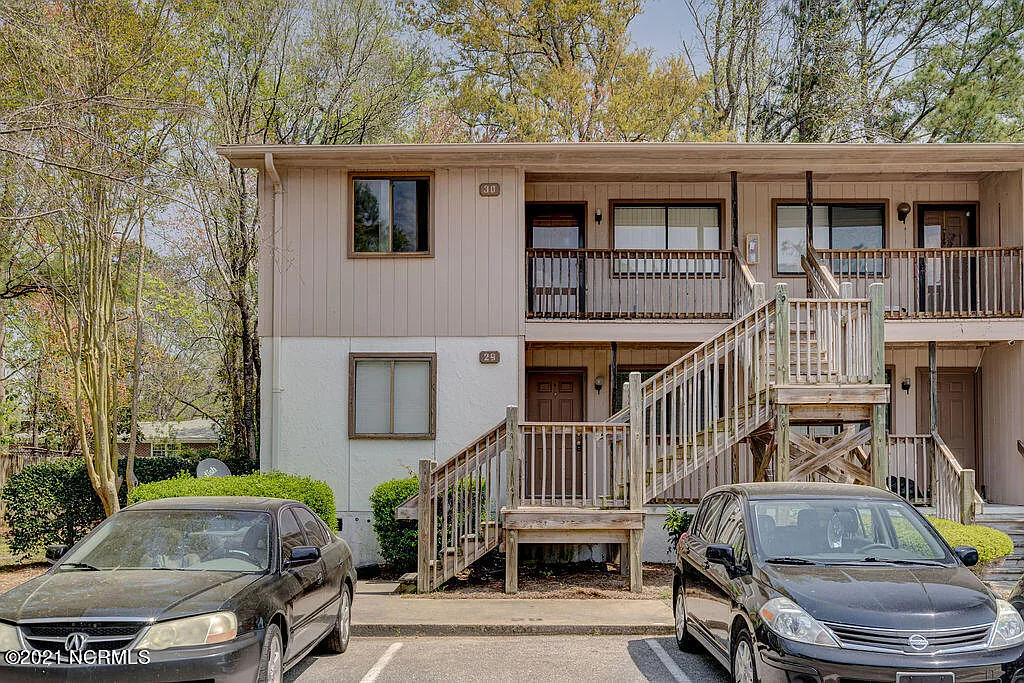 2 bed, 2.0 bath, 892 sqft, $1,400 — Photo 3