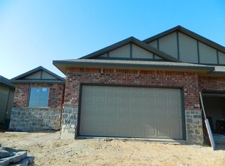 7457 E Summerside Pl, Bel Aire, KS 67226