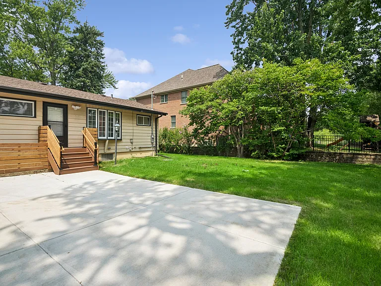 Backyard Concrete patio