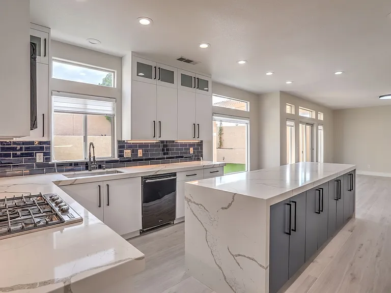 8910 Minsk Ct — Photo 8