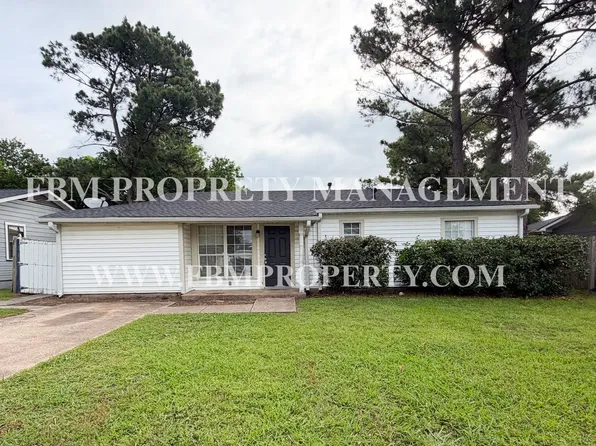 136 Highland Dr, Ennis, TX 75119