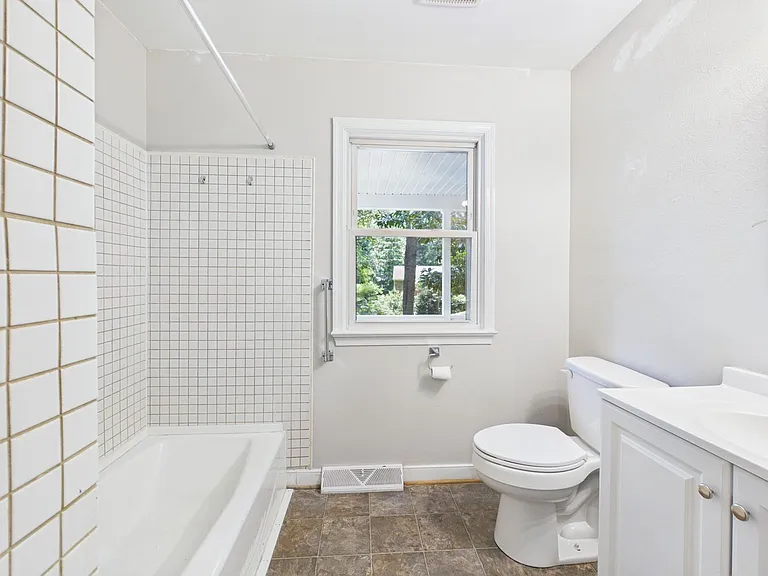 3041 Clintwood Rd — Photo 25