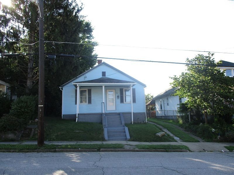 1st image of 28 Oak Ave