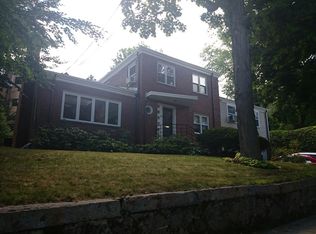 90 Buckminster Rd, Brookline, MA 02445