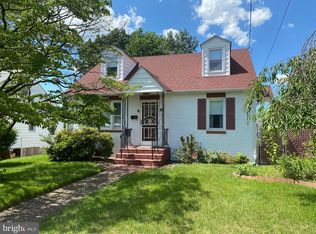 37 E 5th Ave, Runnemede, NJ 08078