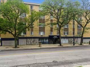 5400 N Sheridan Rd APT 204, Chicago, IL 60640