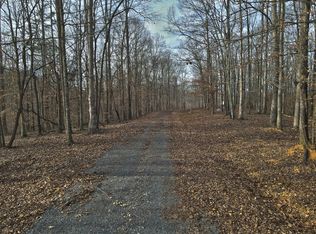 4 Carson Rd, Russell Springs, KY 42642