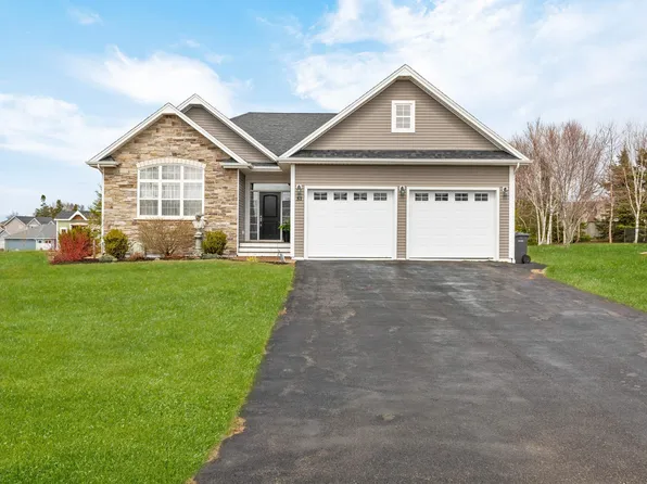 51 Tuckers Way, Stratford, PE C1B 3X5