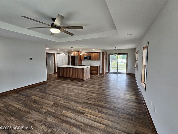 3rd image of 111 Kincora Dr
