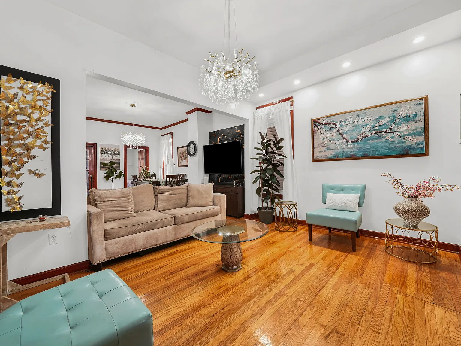 2 bed, $2,800 — Photo 3