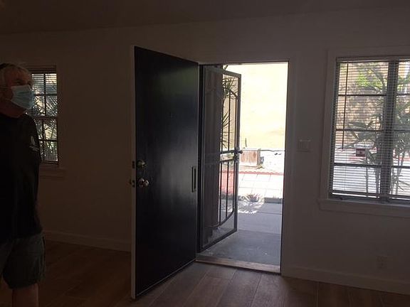 4th image of 2950 1/4 Hyperion Ave