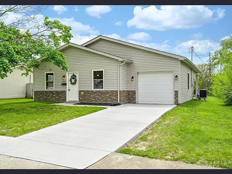 4318 Arrowrock Ave — Photo 1