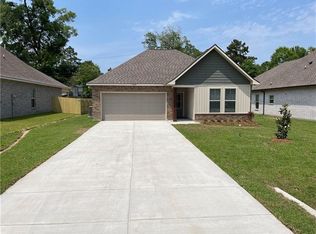 19690 Calden Ct, Covington, LA 70433