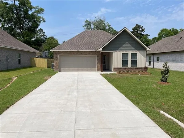 19690 Calden Ct, Covington, LA 70433
