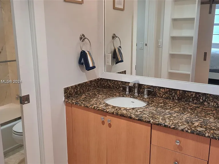6917 Collins Ave #809 — Photo 22