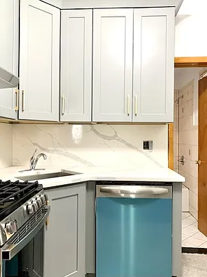 Rented by Apple Exclusive Realty Inc | media 14