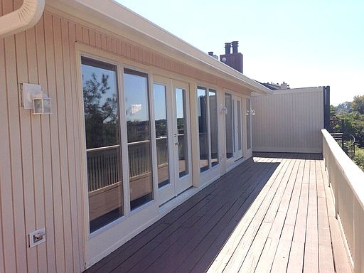2nd image of 5663 S Lakeshore Dr