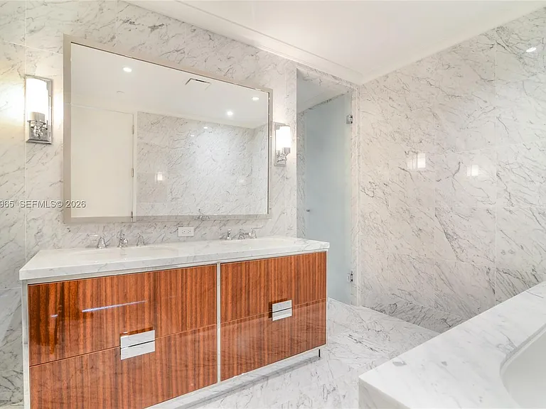 15701 Collins Ave #2302 — Photo 10