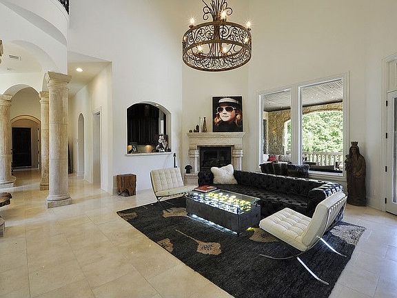 3rd image of 344 Cortona Dr