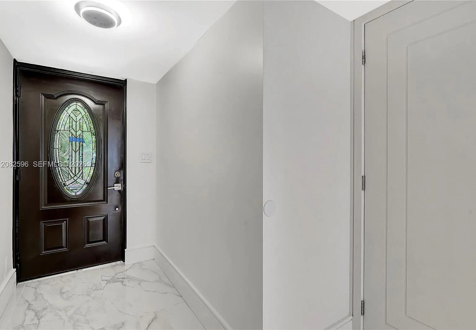Leeward Point Condo — Photo 4