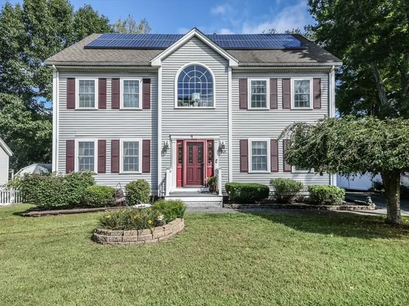 20 Garfield St, Methuen, MA 01844