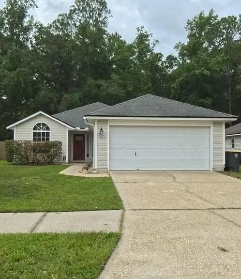 6428 Hannah Stables Dr — Photo 1